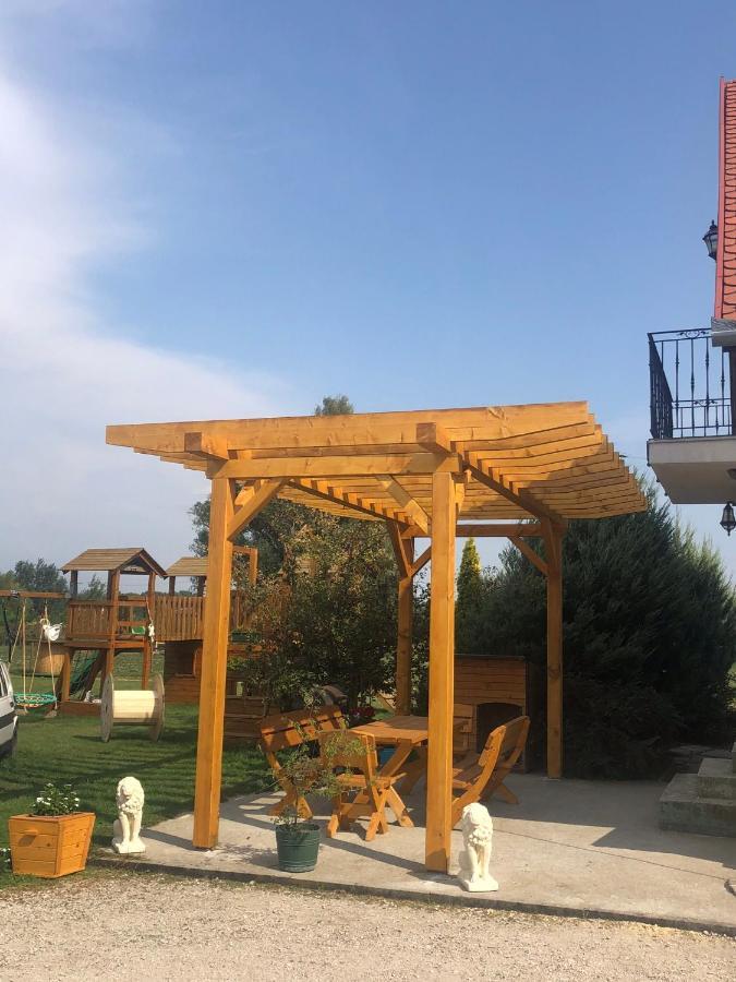 Nagybajcsi Lovaspark és Otthon vendégház Extérieur photo